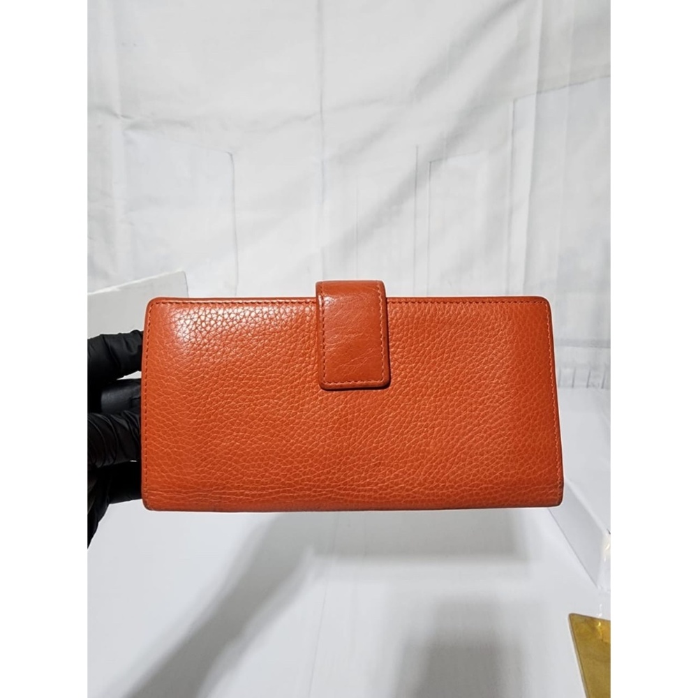 Authentic Gucci Pebbled Leather Long Continental … - image 3